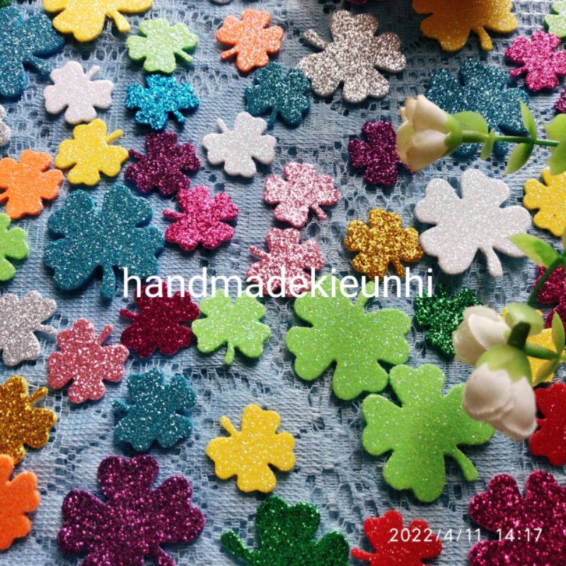 20 - 30 cỏ 4 lá may mắn, 2.2cm, 3.5cm, bằng giấy xốp kim tuyến - Hình trang trí thiệp, bưu thiếp, phong thư, mầm non