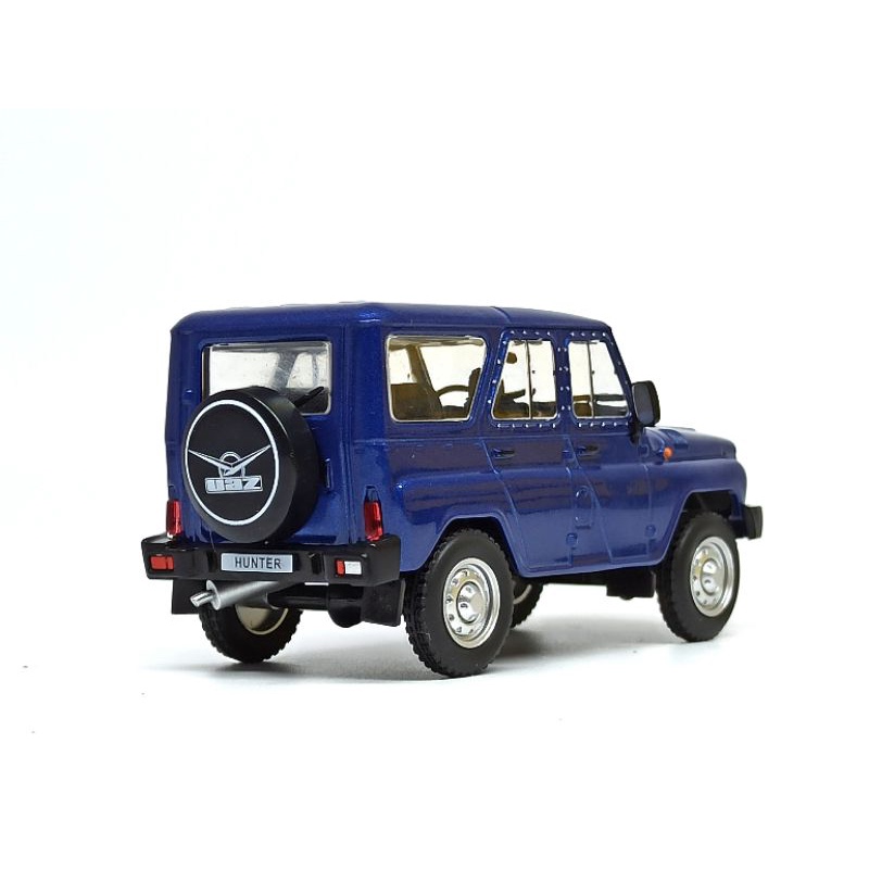 Mô hình xe Uaz Hunter