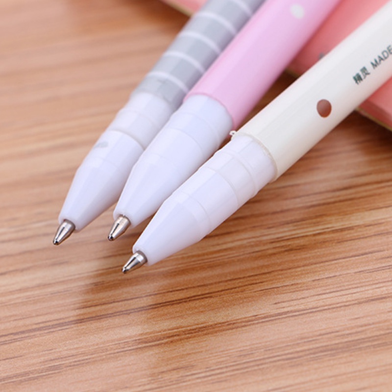 1 Bút Bi Ngòi 0.5mm Họa Tiết Hoạt Hình Dễ Thương