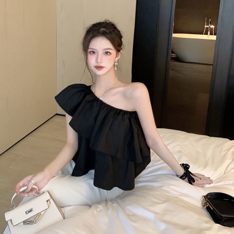 Áo kiểu lệch vai màu đen phong cách thời trang mùa hè dành cho nữ