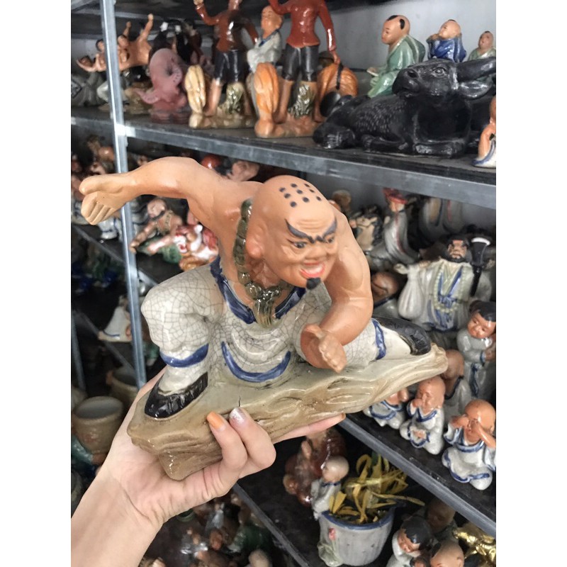 Chậu tượng la hán nâng vò thế cực đỉnh