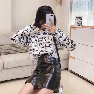 Áo crtop chữ