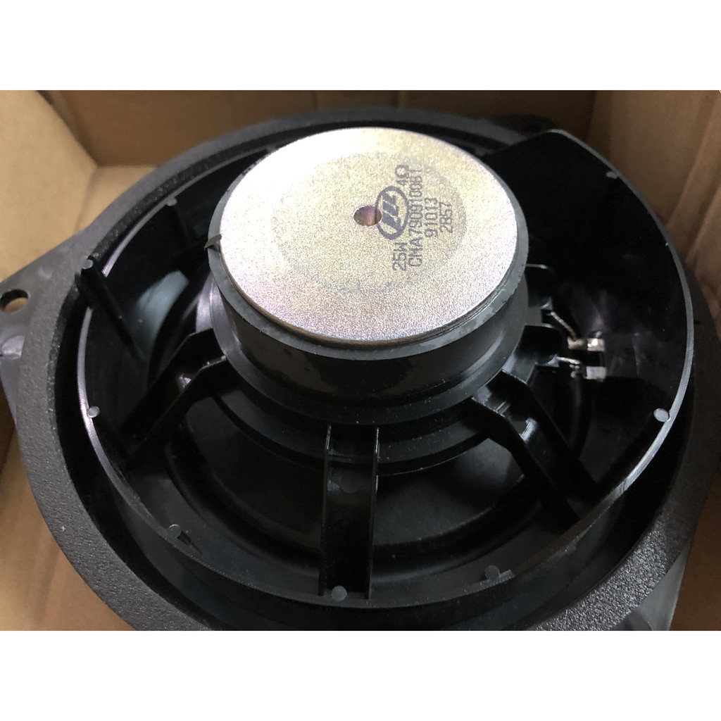 Loa, sub cánh chân jack toyota hình tròn 16cm cho xe ô tô, xe hơi