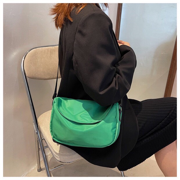 Túi Đeo Chéo Ulzzang Nam Nữ Vải Chống Thấm Nước