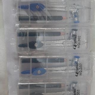 Compa chì gỗ.