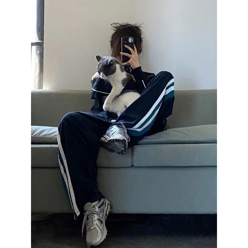 Áo Khoác Thể Thao Chạy Bộ Akaoka West Phối Sọc Tương Phản Phong Cách Mới