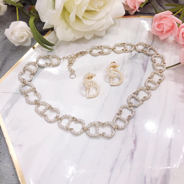 Set bông tai & chocker Dior CD đính ngọc