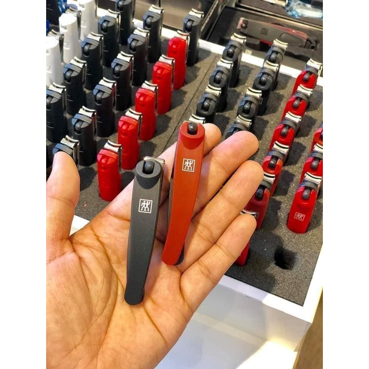 BẤM MÓNG TAY ZWILLING MANICURE MÀU ĐỎ