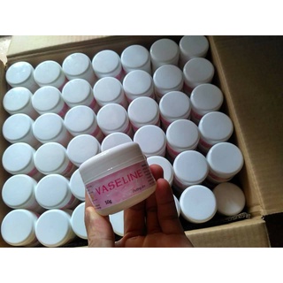 Vaselin Học viện quân y hạn 2023 giúp dưỡng ẩm chống nứt nẻ