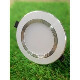 Đèn led downlight âm trần ánh sáng màu vàng viền bạc công suất 7W sang trọng