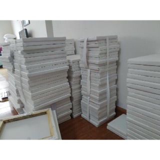 Compo 10 Khung gỗ và toan vẽ tranh 20x20cm