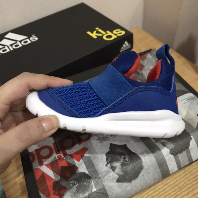 Giày Adidas cho bé (full box)