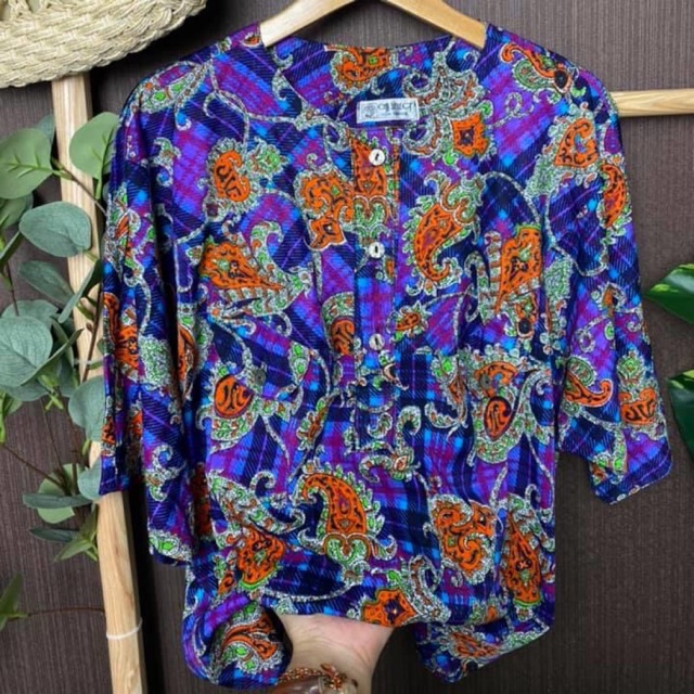 Áo voan họa tiết vintage nữ