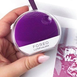 Máy rửa mặt Foreo Luna Play Plus (Màu tím)