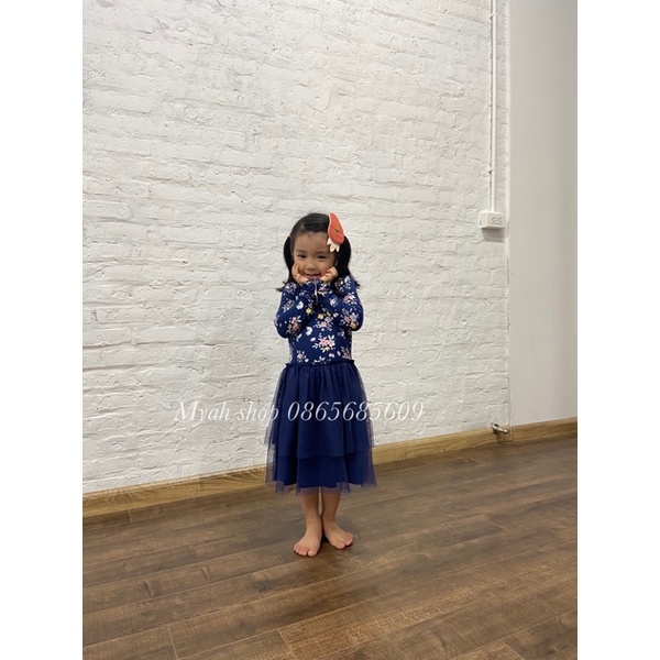 Váy Carter dài tay