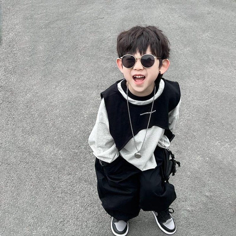 Mùa Thu New Little Boy Handsome Tooling Wind Top Set 2 Piece Baby Nhật Bản Và Hàn Quốc Áo Sơ Mi Dài Tay Phía Dưới