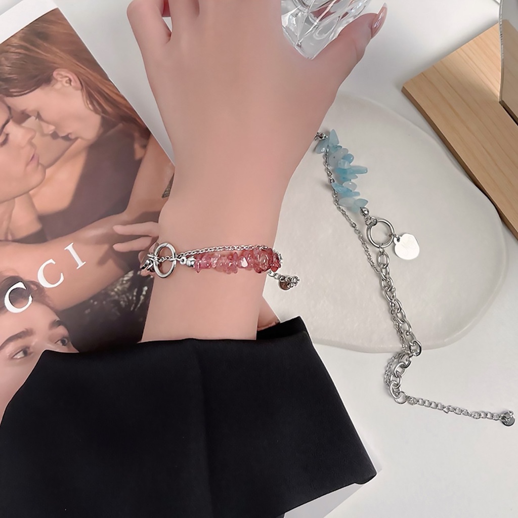 Vòng Tay Pha Lê Tự Nhiên Họa Tiết Dâu Tây Màu Xanh Dương Nhạt Thời Trang Harajuku 19A1480