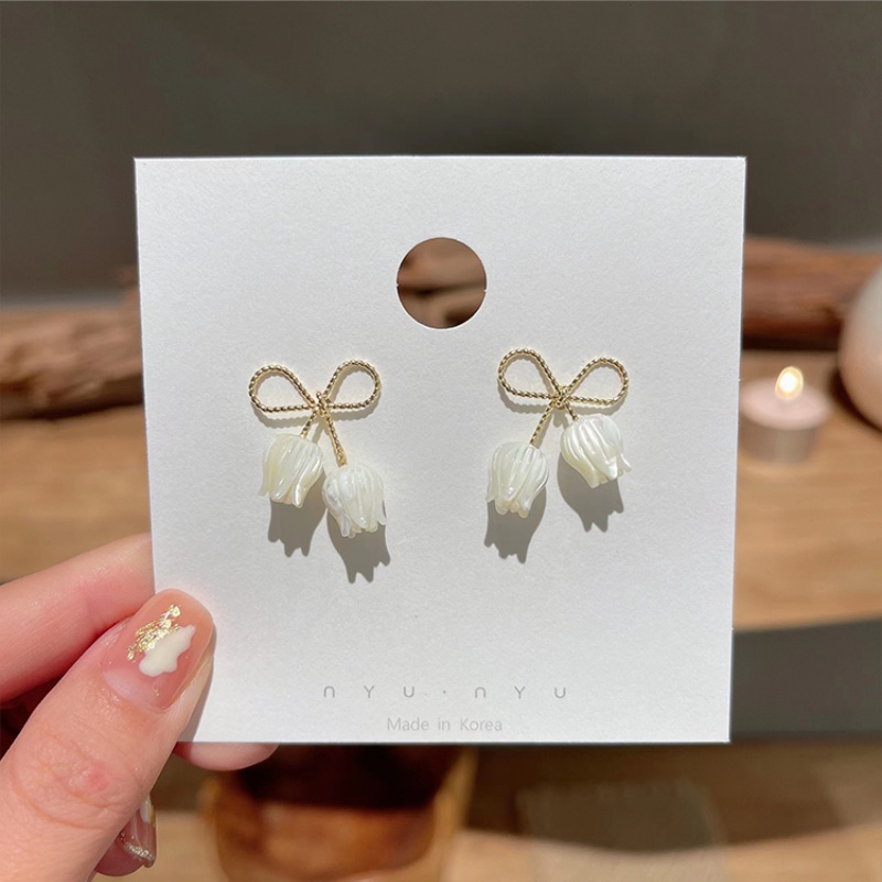 Bông Tai Hình Hoa Tulip Đính Ngọc Trai Nhân Tạo Thời Trang