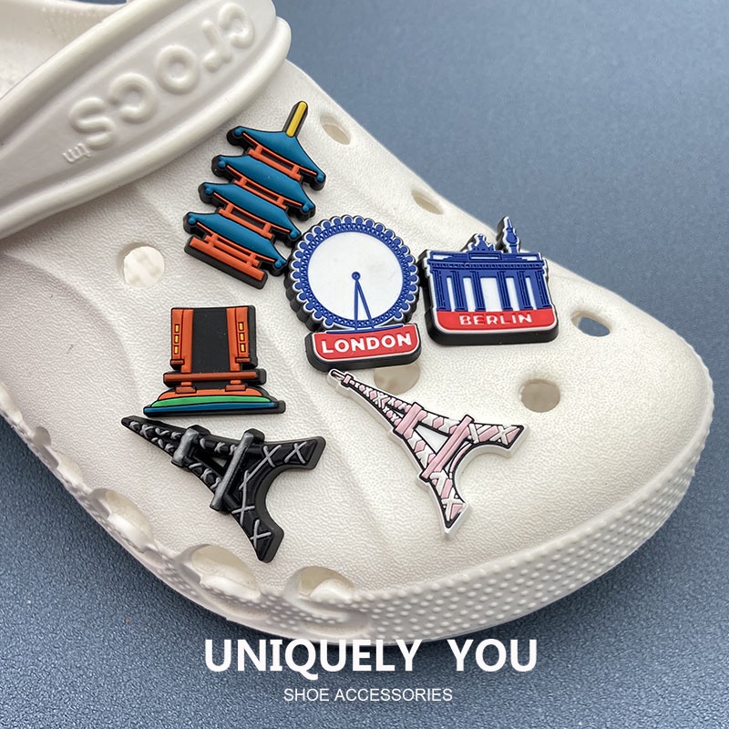 Khóa Cài Giày Crocs / jibbitz charms Thời Trang
