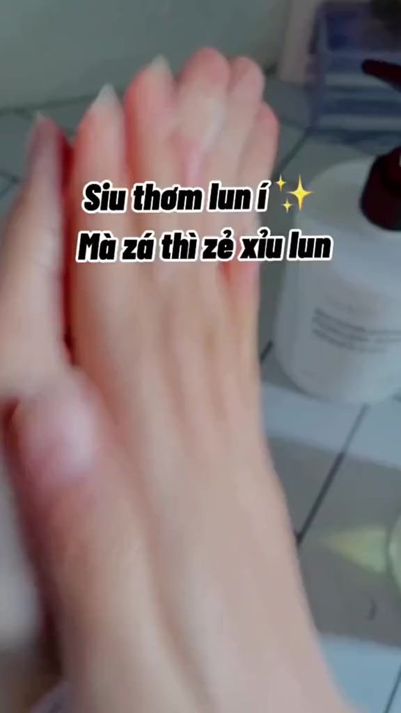Combo Sữa Dưỡng Thể, Sữa Tắm Dưỡng Trắng Niacinamide 500ml Hương Quyến Rũ, VANCY | BigBuy360 - bigbuy360.vn