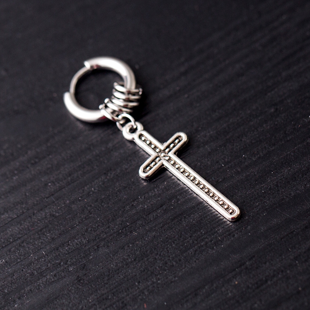 Đôi Khuyên Tai Hình Tam Giác Nhỏ Xinh Thời Trang Cho Nam Nữ