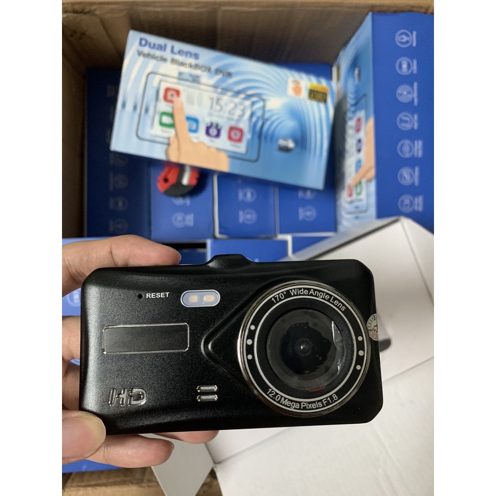 Camera hành trình ô tô F11S - chất lượng full HD - 1080 ghi hình trước sau, có màn cảm ứng
