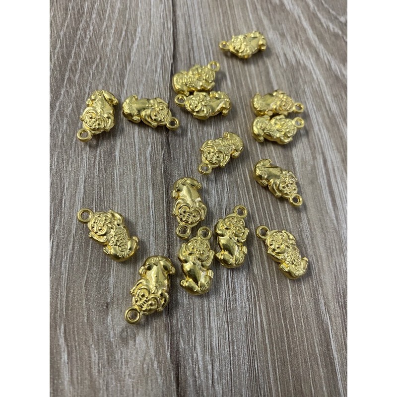 5 mặt tì hưu xi vàng