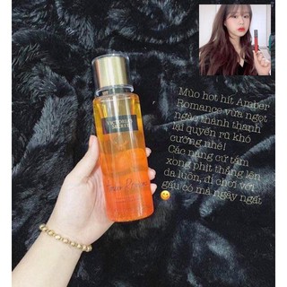 Xịt thơm body Thái lan