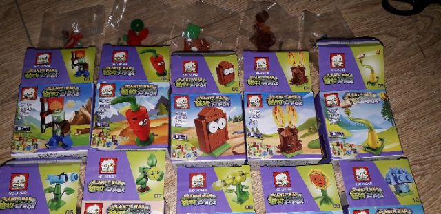 Sét lắp ráp LegoPlants War Zombies JX049 có trên 250 chi tiết