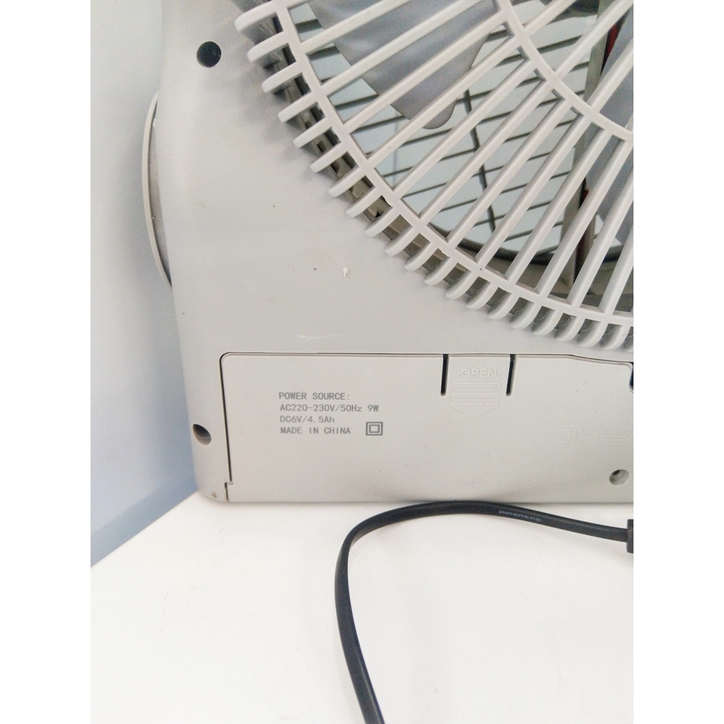 Quạt sạc tích điện MAKXIM model MK-DN-3221 dạng hộp AC&DC 10 inch Honjianda FL223/FL213 2 bình - có đèn LED & USB