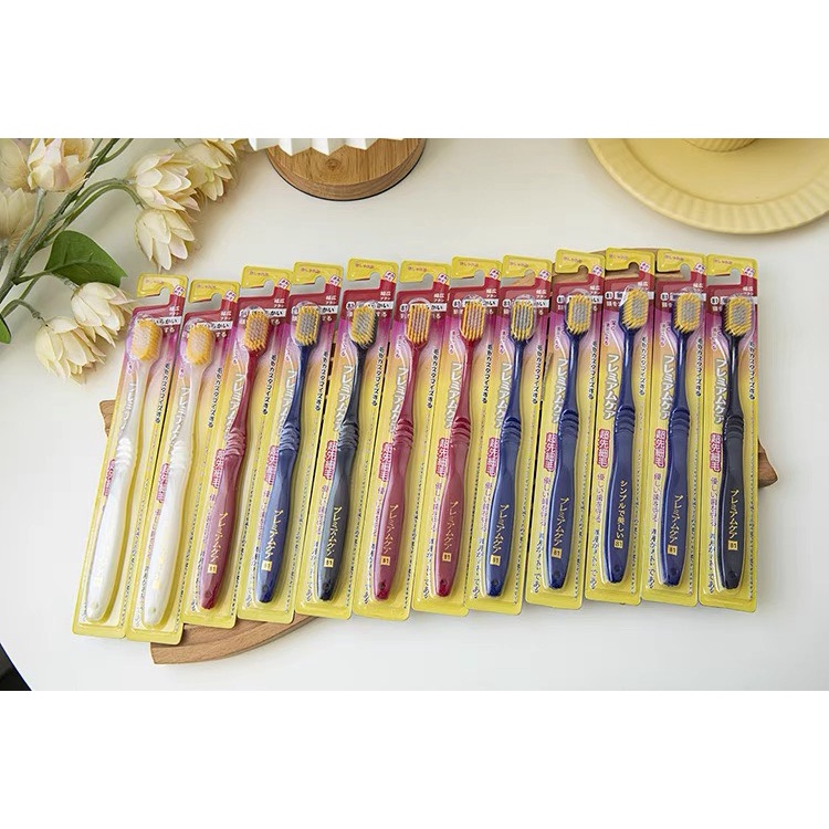 Hộp 12 bàn chải Nhật Bản cao cấp, lông mềm ăn sâu vào kẽ răng sạch mảng bám