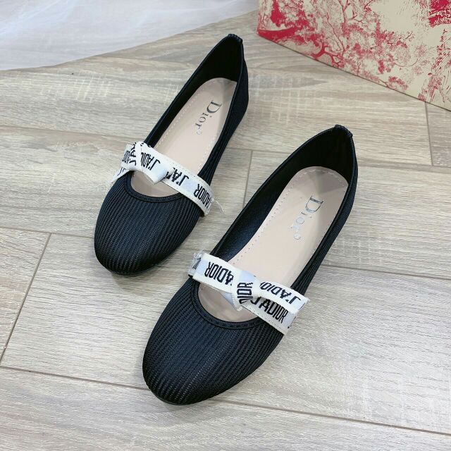 Giày búp bê len tăm chữ mới