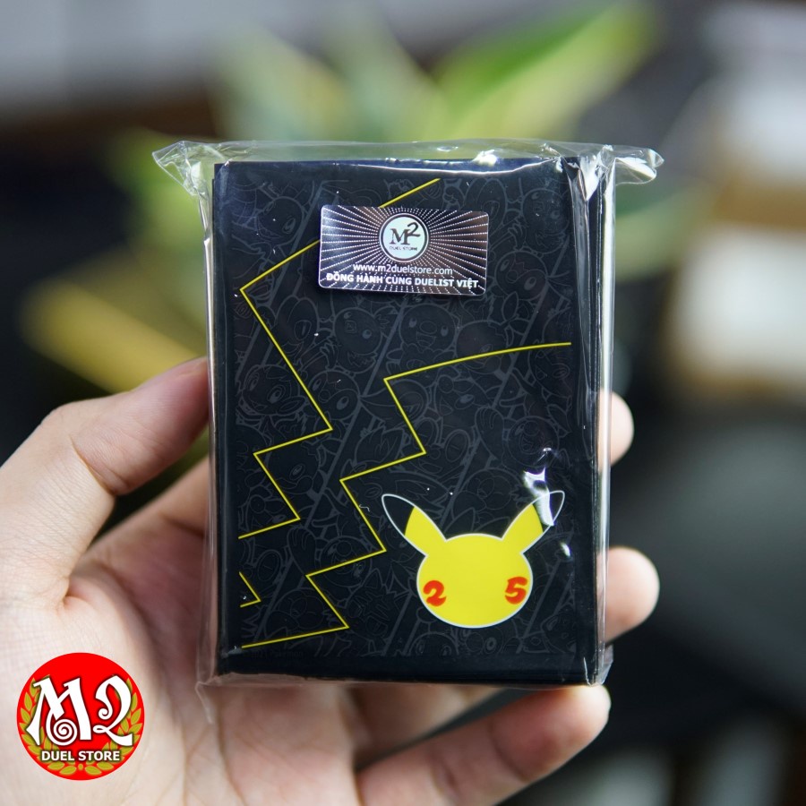 Bọc bài Standard size Pokemon Celebrations - Lấy từ hộp Celebrations Elite Trainer Box - 65 cái - Nhập khẩu HOA KỲ USA