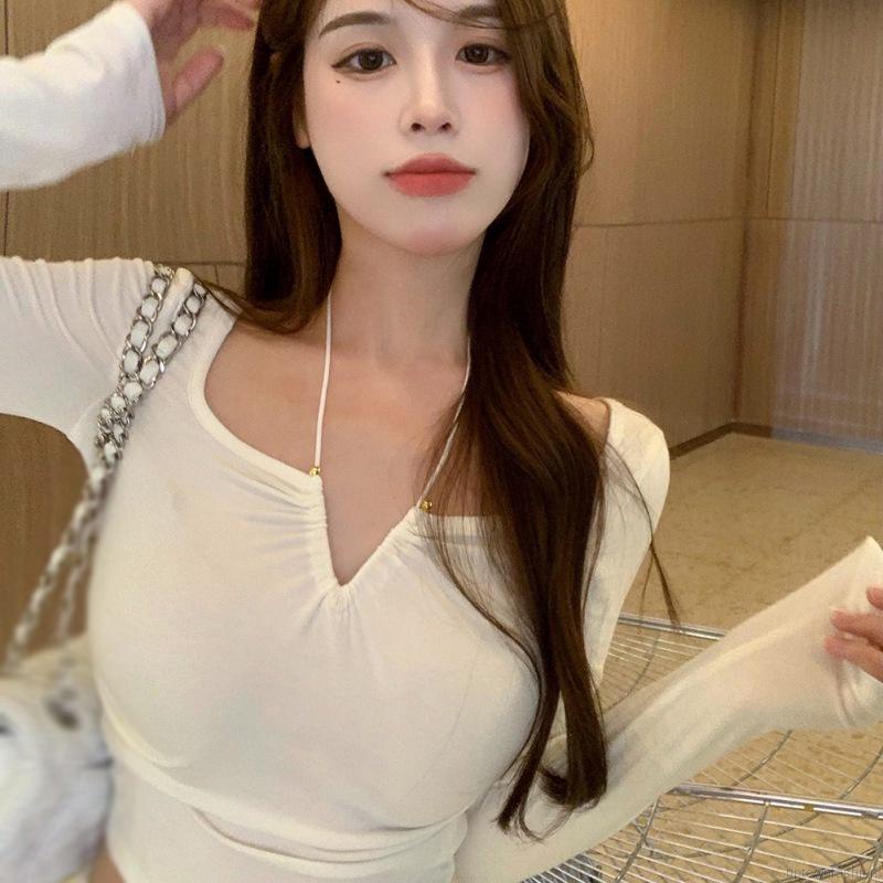 Áo thun dáng ôm tay dài cổ yếm màu trơn gợi cảm dành cho nữ