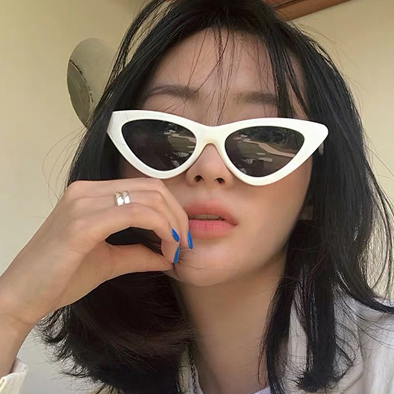 Kính Mát Mắt Mèo Phong Cách Retro Thời Trang Cho Nữ
