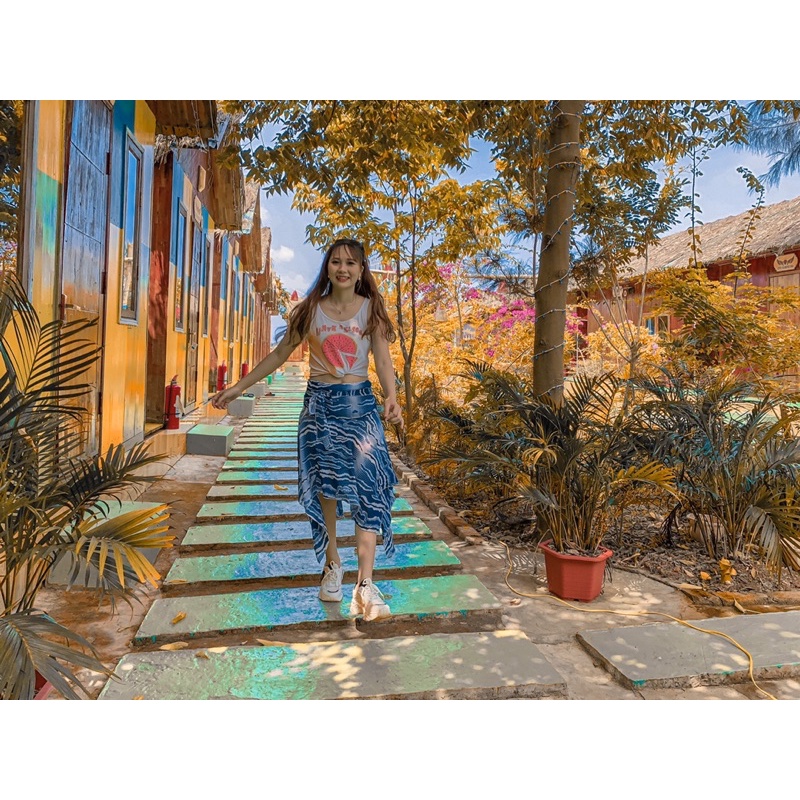set áo crop cộng chân váy