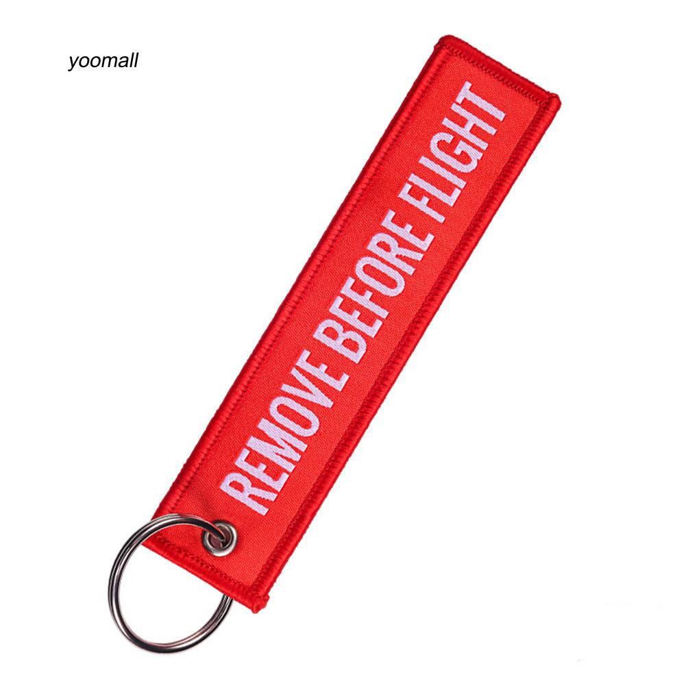 Móc khóa họa tiết chữ Remove Before Flight thời trang