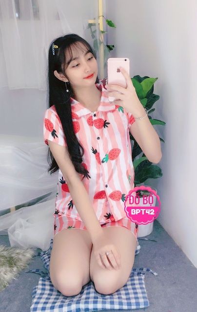 Đồ bộ pijama phi bóng quần đùi tay ngắn size dưới 50kg