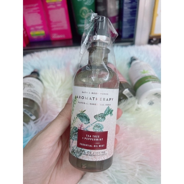 Xịt Thơm Gối Bath and Body Works Aromatherapy Essential Oil Mist 156ml.