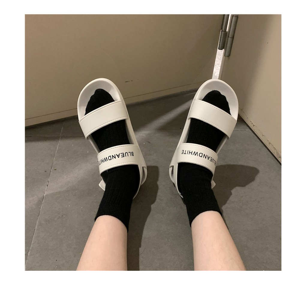 Giày sandals nữ đơn giản quai ngang - US389