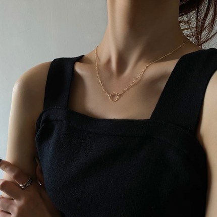 Dây chuyền mặt nhiều kiểu đơn giản thời trang cho nữ