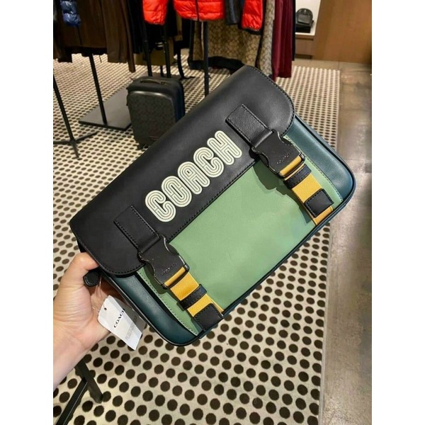 Túi Coach đeo chéo Nam