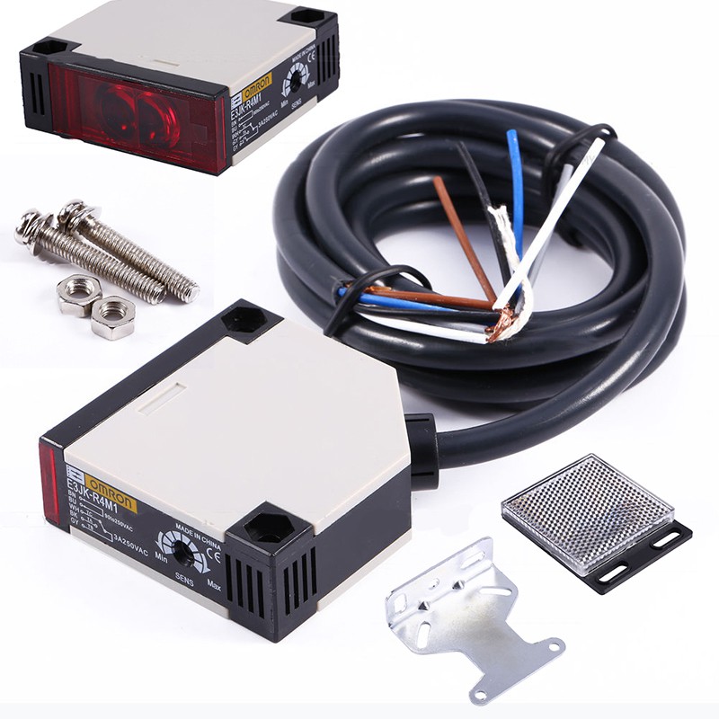 Công tắc chuyển đổi quang điện cảm biến hàng rào cản ánh sáng phản xạ hình vuông AC 90-250V 3A E3JK-R4M1 C
