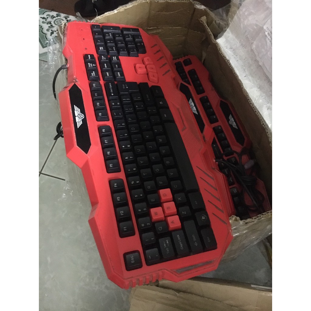Combo 15 Phím game Newmen KB810P thanh lý đang sử dụng tốt