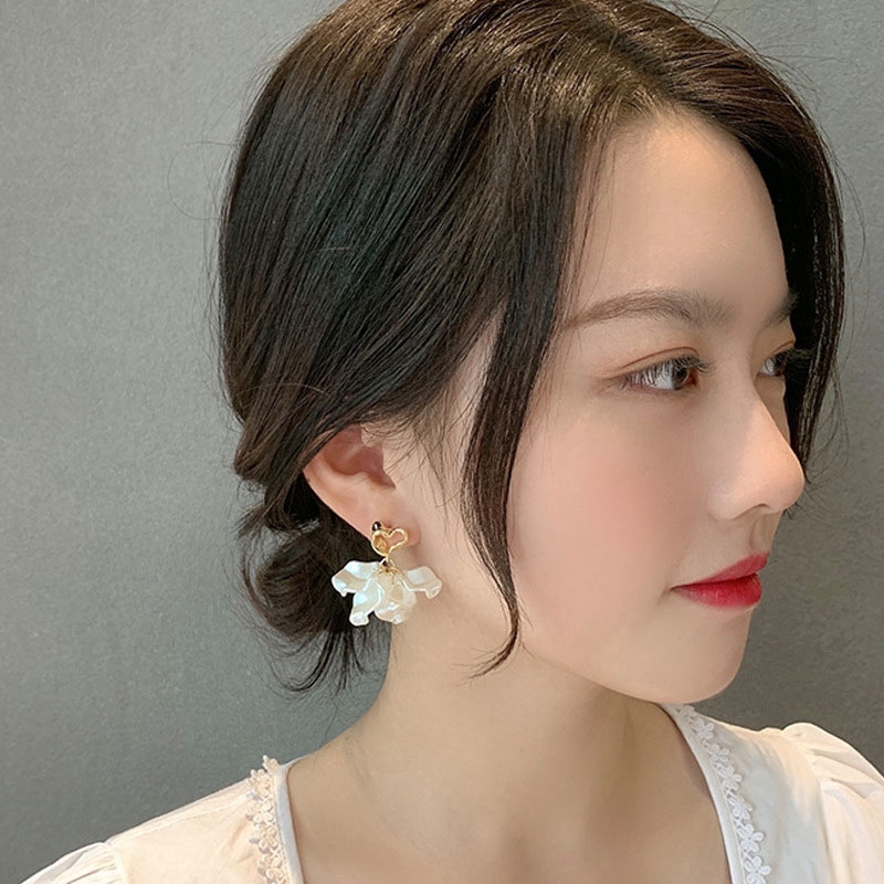 Khuyên Tai Hình Hoa Trong Suốt Dễ Thương Cho Nữ
