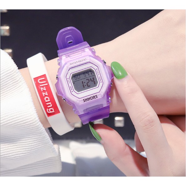 ĐỒNG HỒ THỂ THAO NỮ SHHORS VUÔNG DÂY TRONG SUỐT D337 PHONG CÁCH HÀN QUỐC | BigBuy360 - bigbuy360.vn