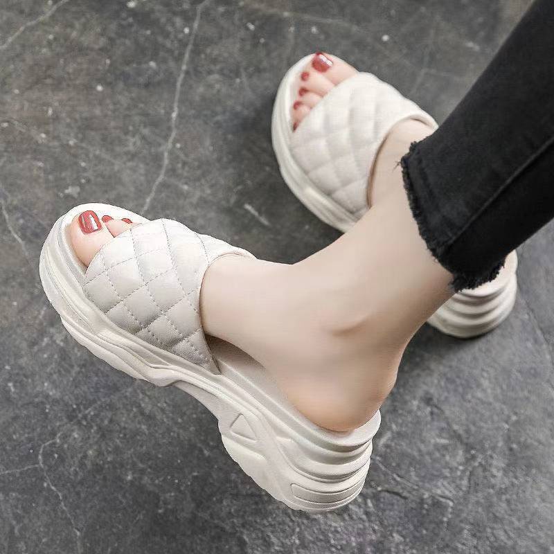 Thời trang mùa hè dép sandal nữ，dep nữ，dép bánh mì Dép Quai Ngang Bằng Da Thật Đế Dày Thời Trang Mùa Hè Dễ Phối Đồ