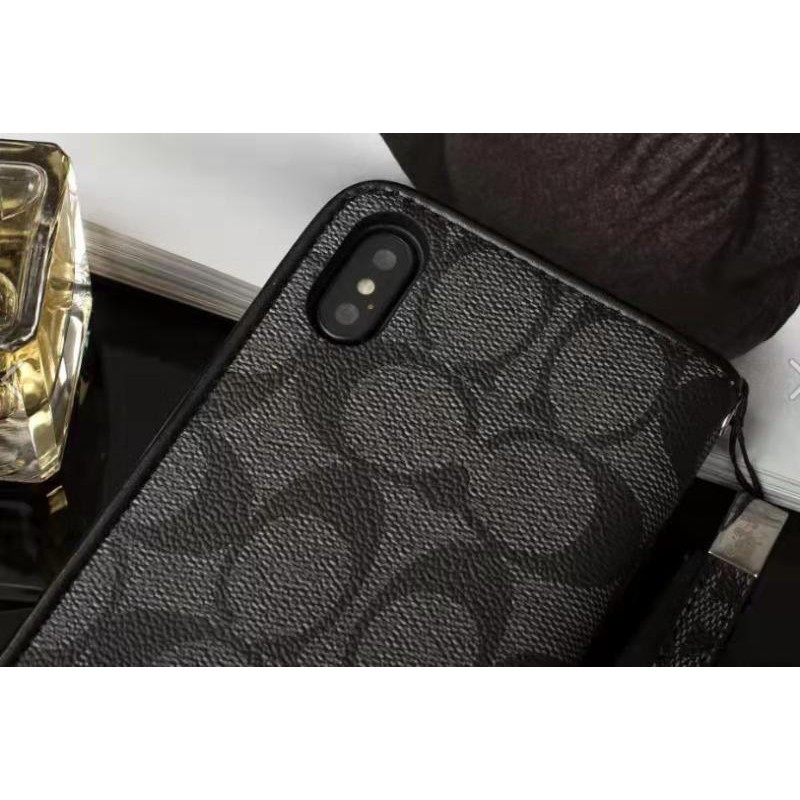 Bao da điện thoại nắp gập in logo Coach cao cấp cho  iPhoneXsMax Xr Xs i6/7/8 Plus