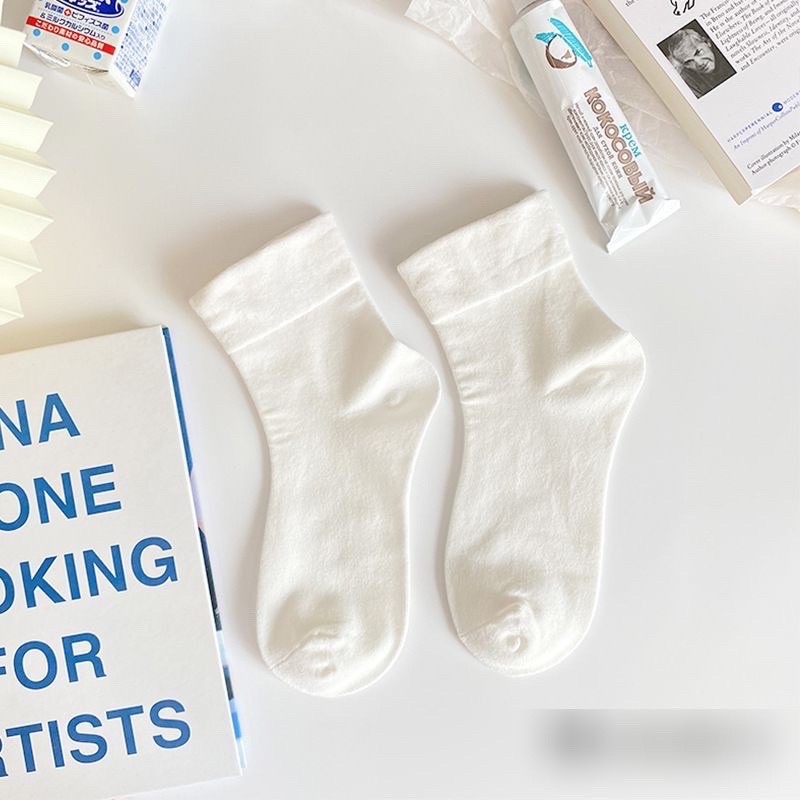 Tất len cổ dài trơn trắng ‍️