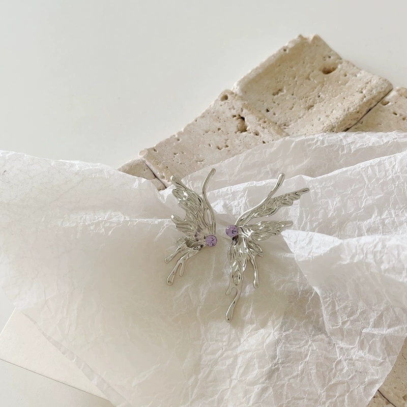 Bông Tai Hình Bướm Đính Đá Phong Cách Cổ Điển Sang Trọng